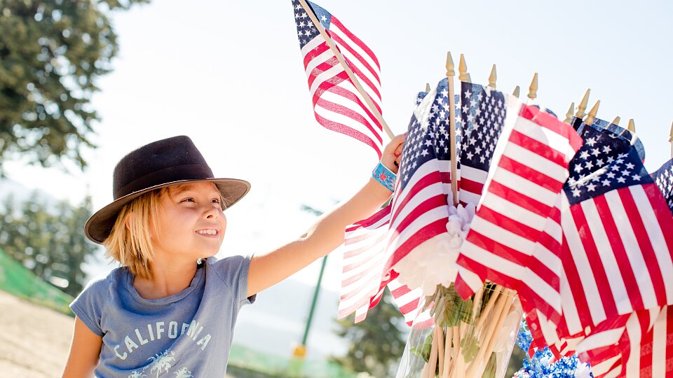 ways to celebrate independence day at home during a pandemic