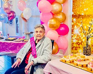 buckner retirement services senior adult celebrates milestone birthday