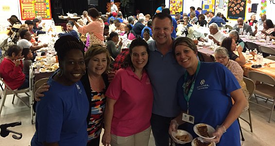 Parkway Place staff joins Aldine Family Hope Center to serve Thanksgiving meal