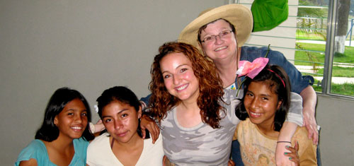 12-01-mother-daughter-500