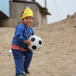 13-10-peru-soccer