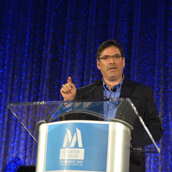 14-01-reyes-movement-day