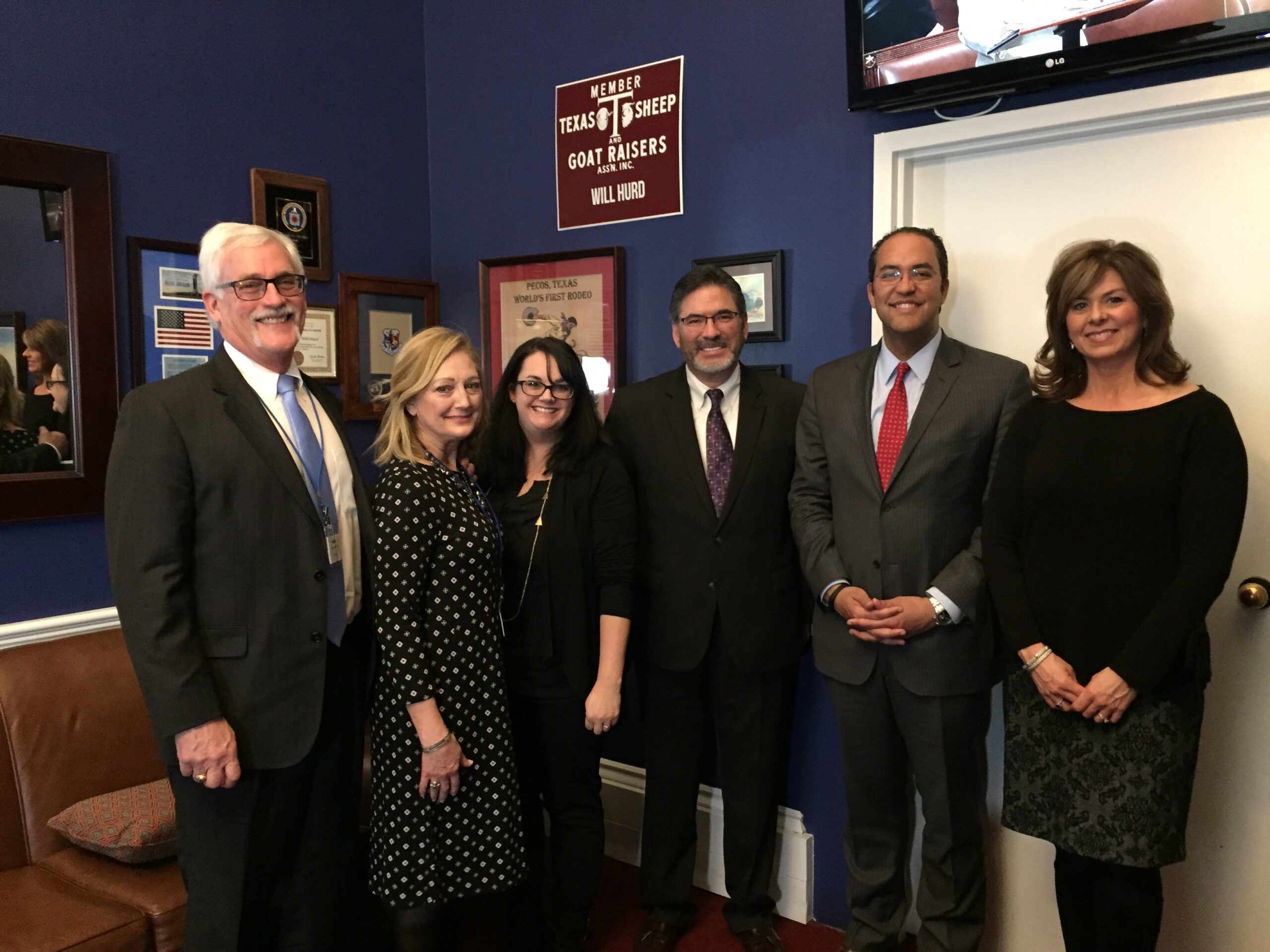18-02-reyes-with-congressman-hurd-npb-2018