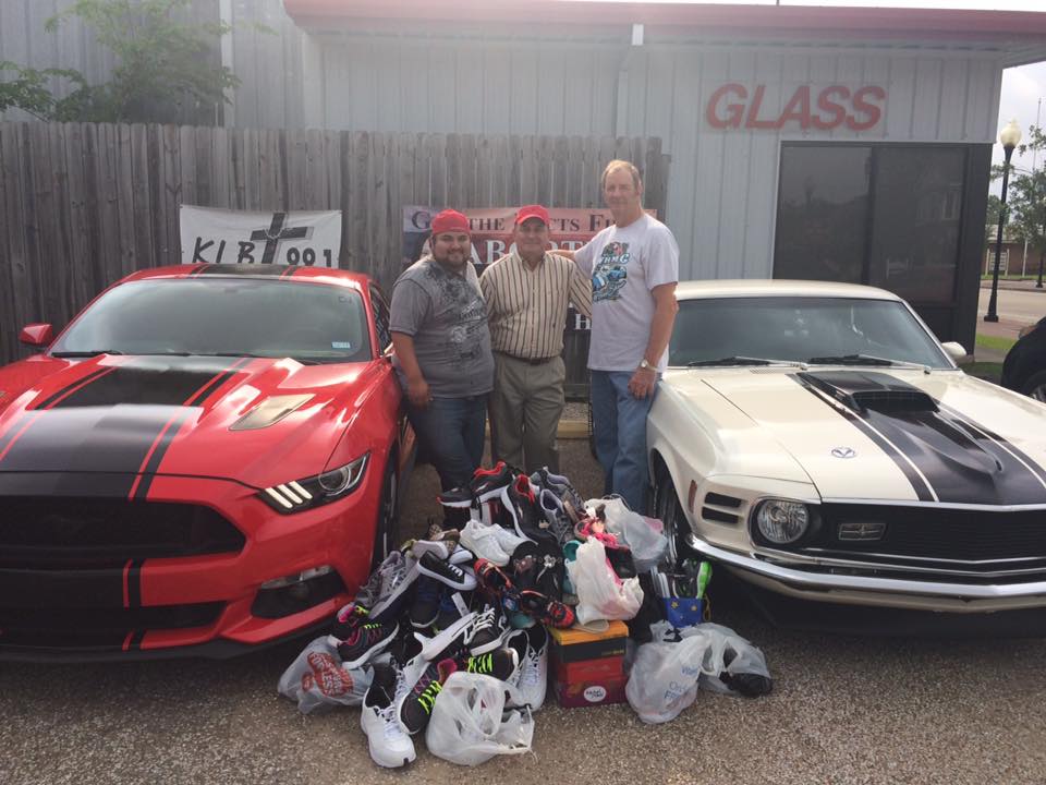 2017-beaumont-shoe-drive