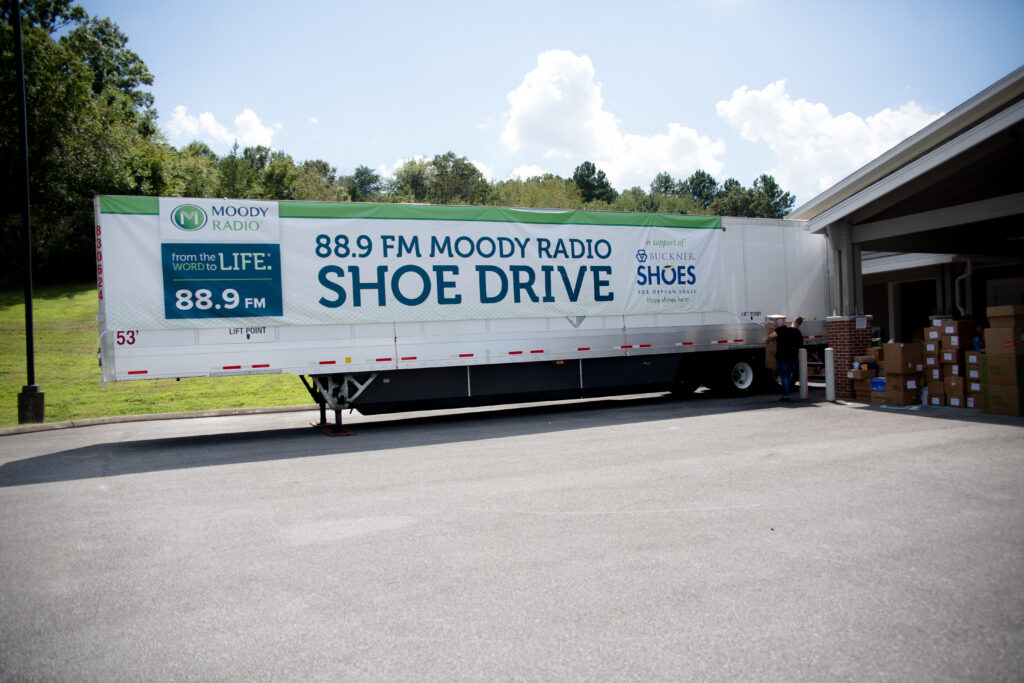 2018-moody-radio-shoe-drive-2