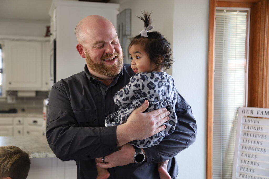 22-03-thomas-adoption-gruver-texas-daddy-s-girl-1-img_1561