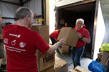 Aramark serving Buckner families