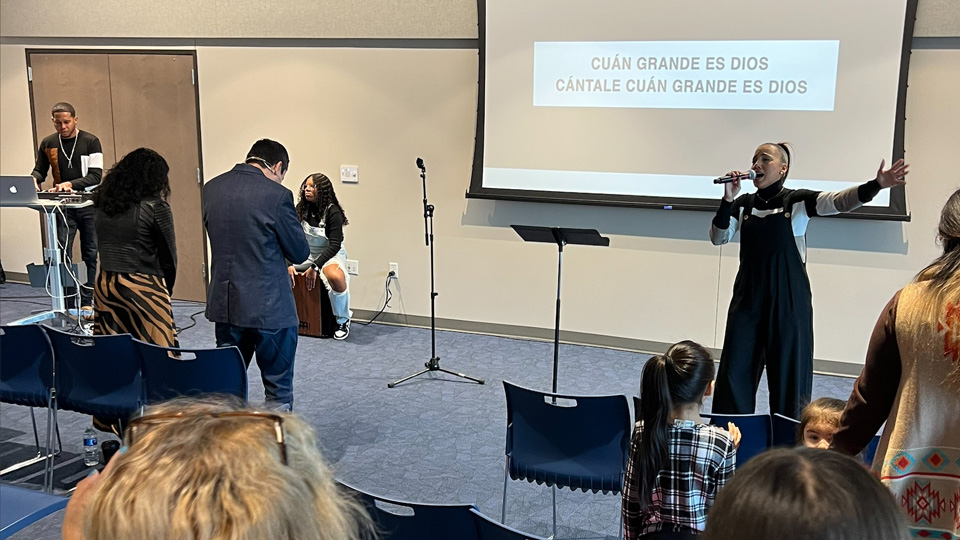 bible-study-at-buckner-family-hope-center-at-bachman-lake