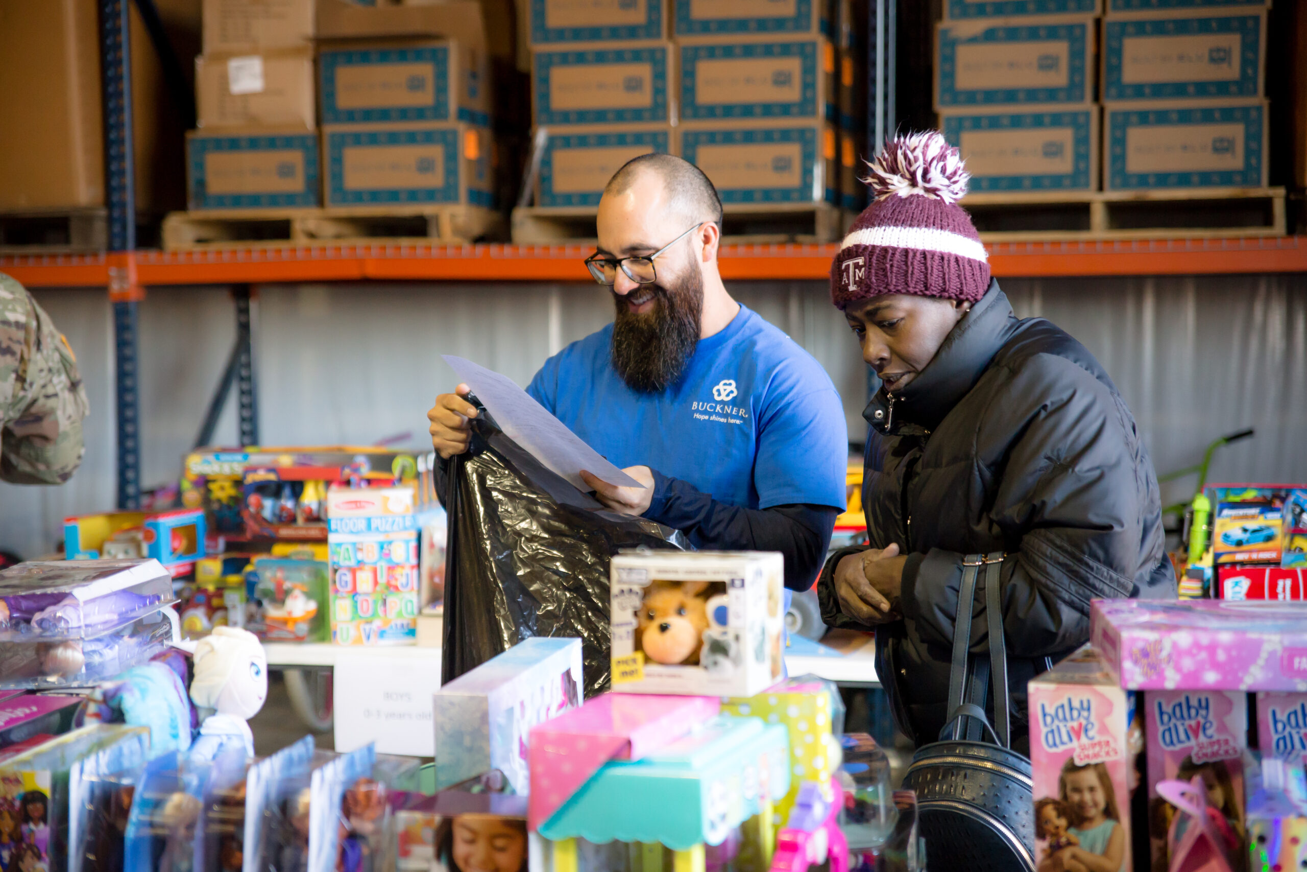 buckner-center-for-humanitarian-aid-christmas-market