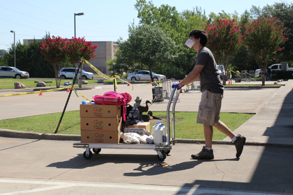 buckner-distributes-aid-during-covid-19-pandemic