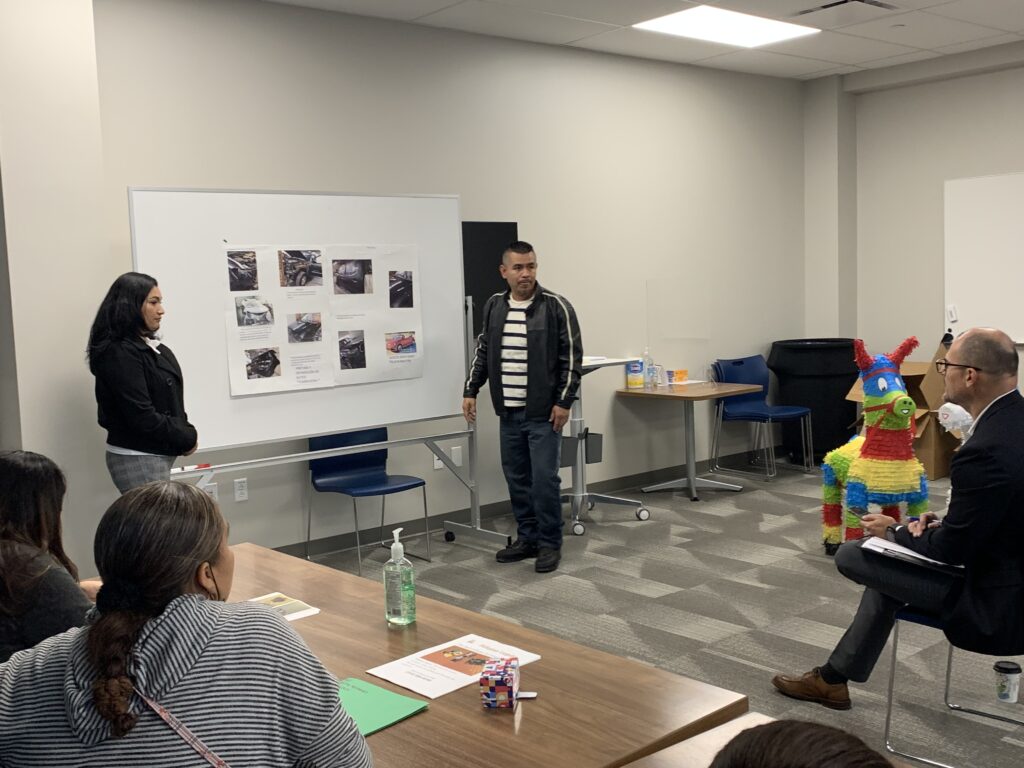 budding-entrepreneurs-receive-valuable-feedback-oin-their-products-and-marketing