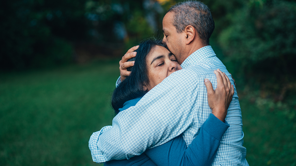 bv-grieving-couple-main