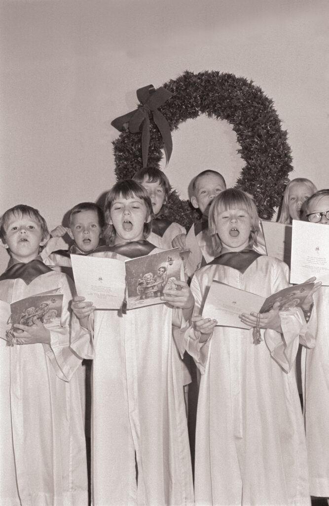 christmas-choir-original