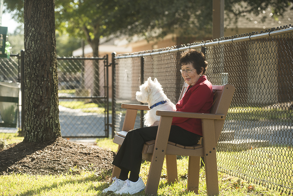 houston_parkway-place_takehara-and-dog-1