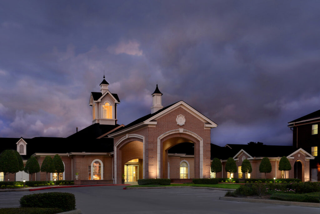 parkway-place-night-image