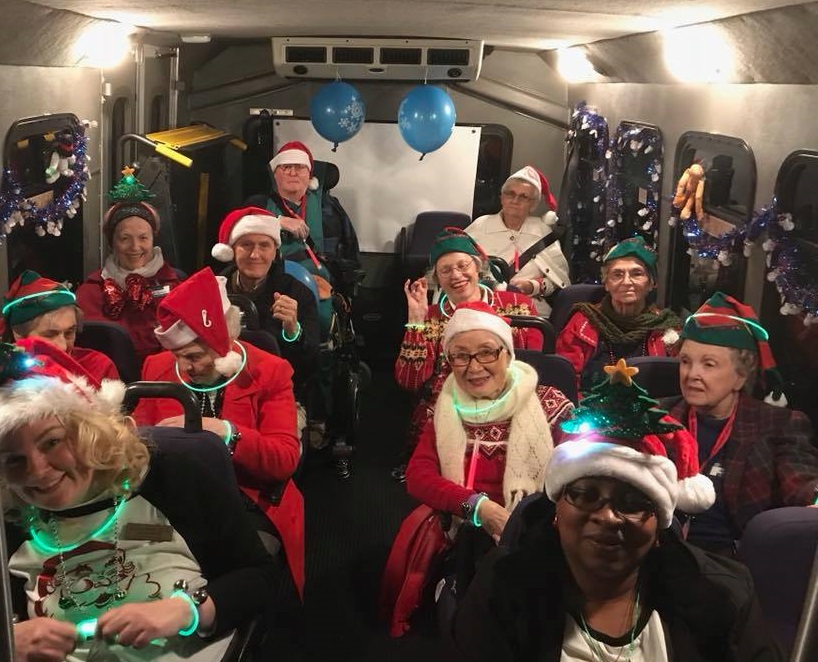 retirement_longview_christmas-caroling