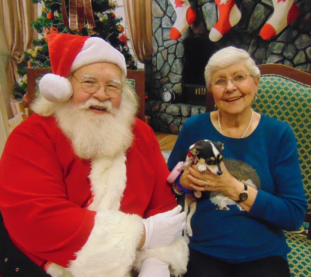 seniors-with-santa