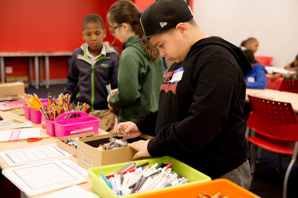 students-explored-creativity-at-the-buckner-family-hope-center-at-the-texas-rangers-mlb-youth-academy