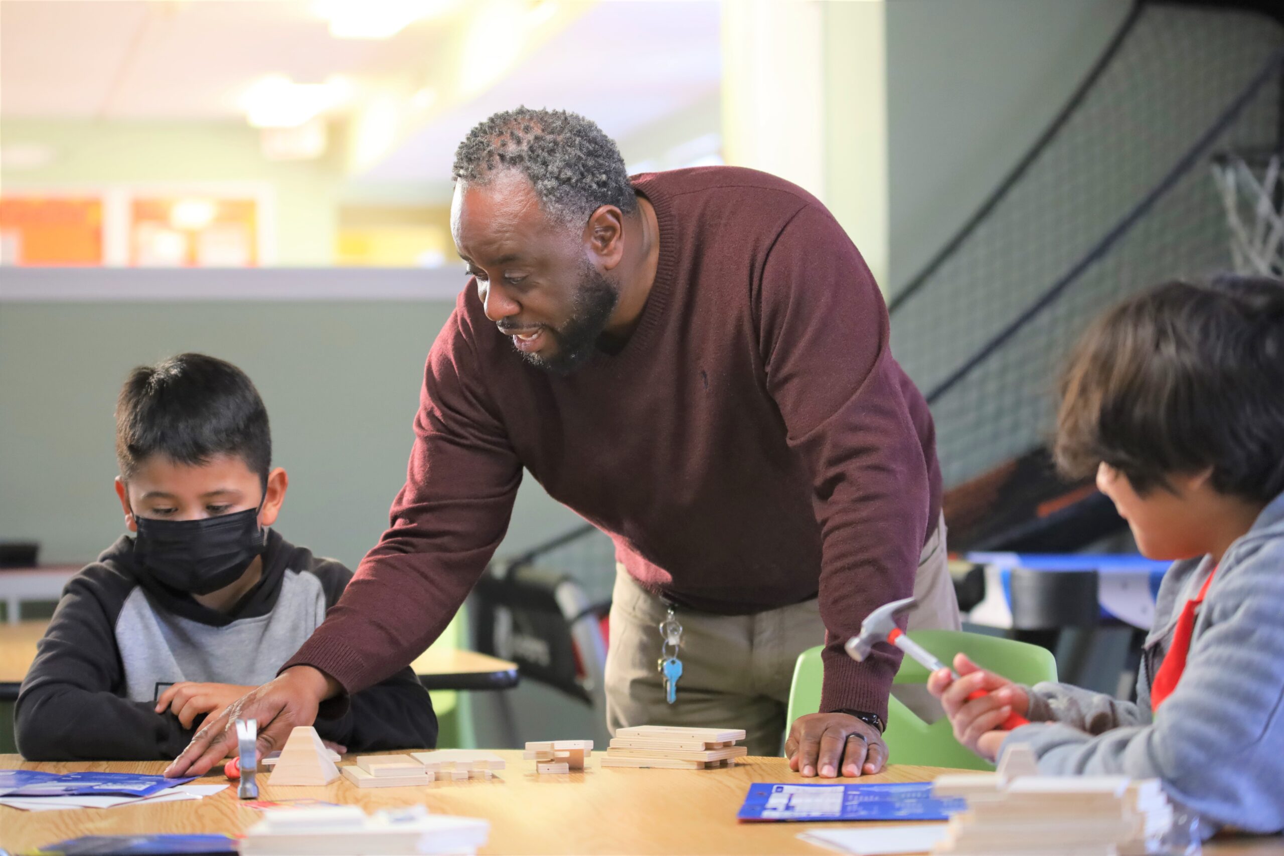 volunteers-teach-life-skills-to-children-at-the-buckner-family-hope-center